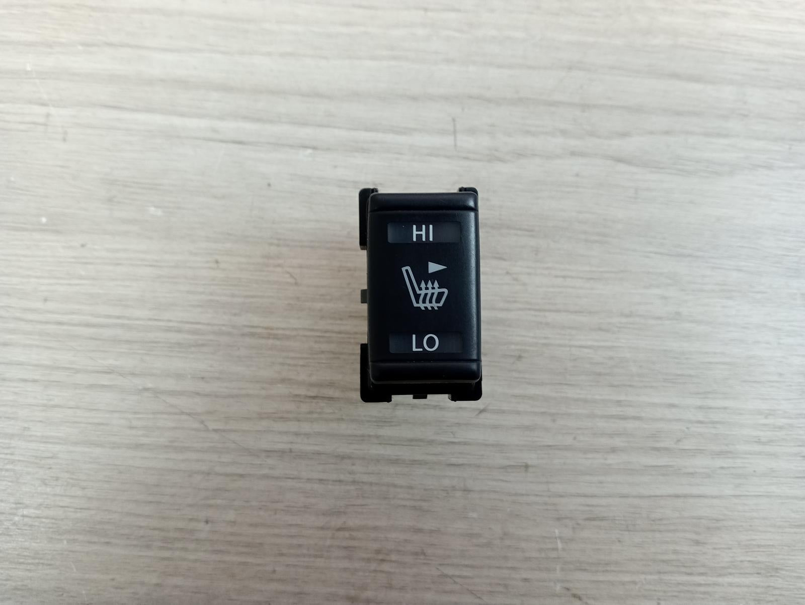 8993539