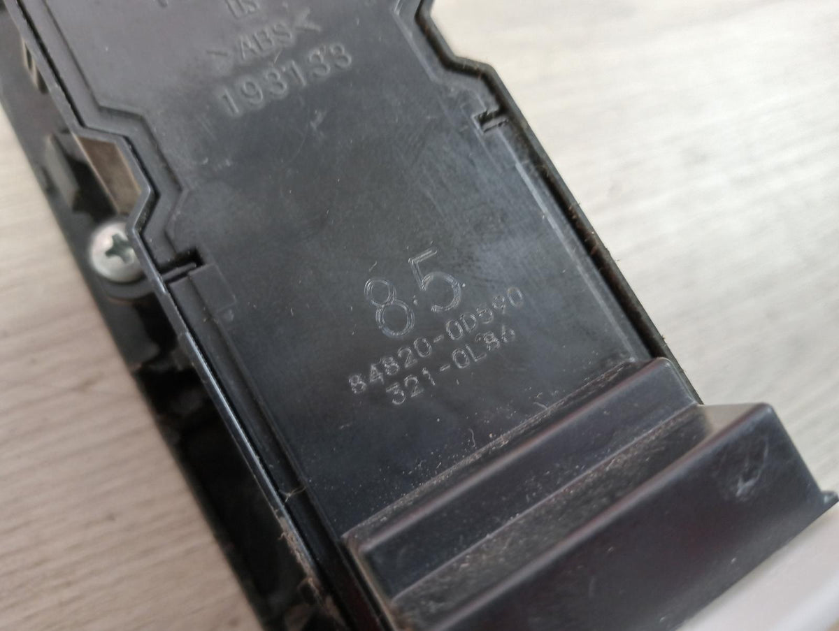 9018658