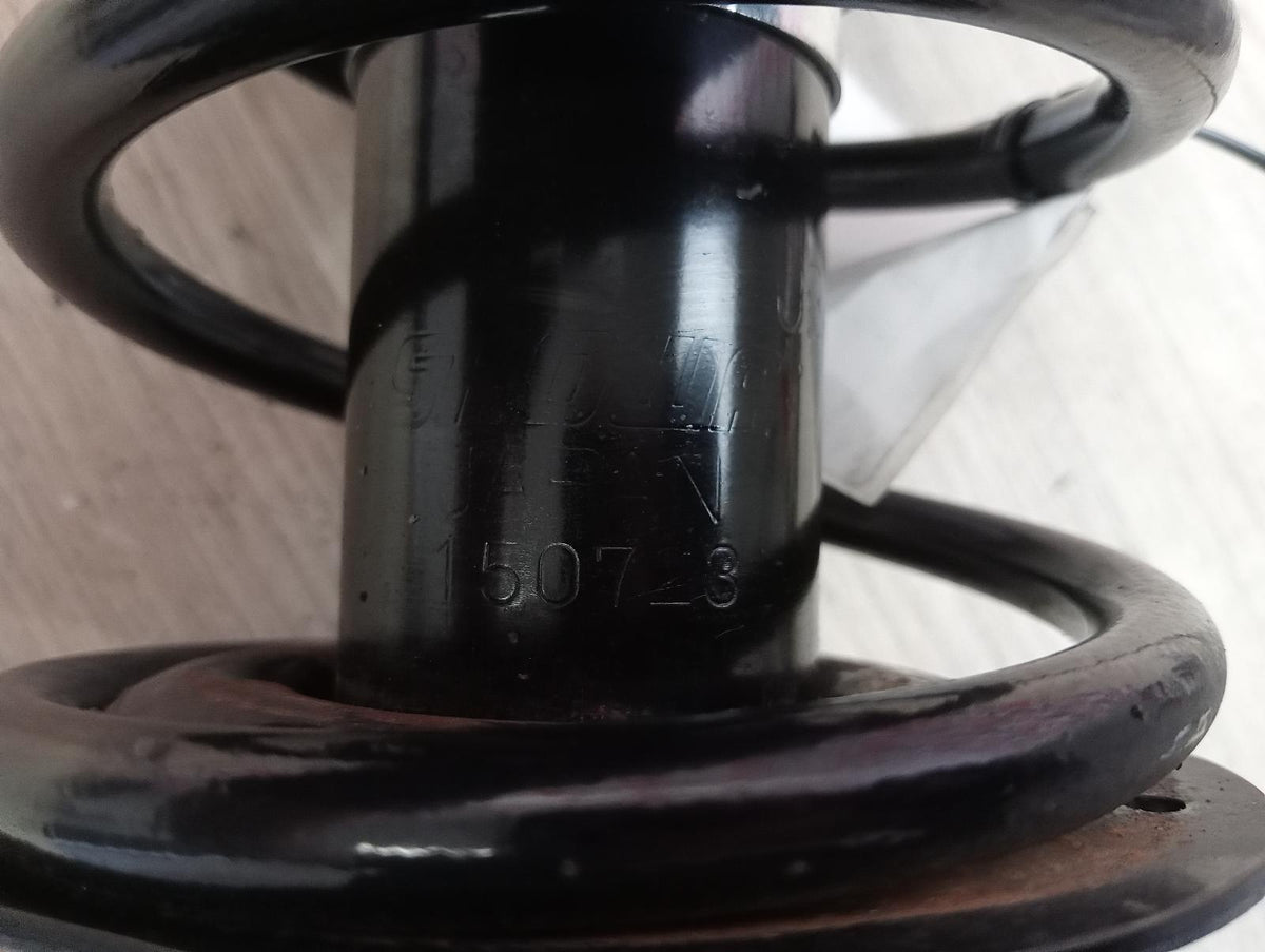 9051844