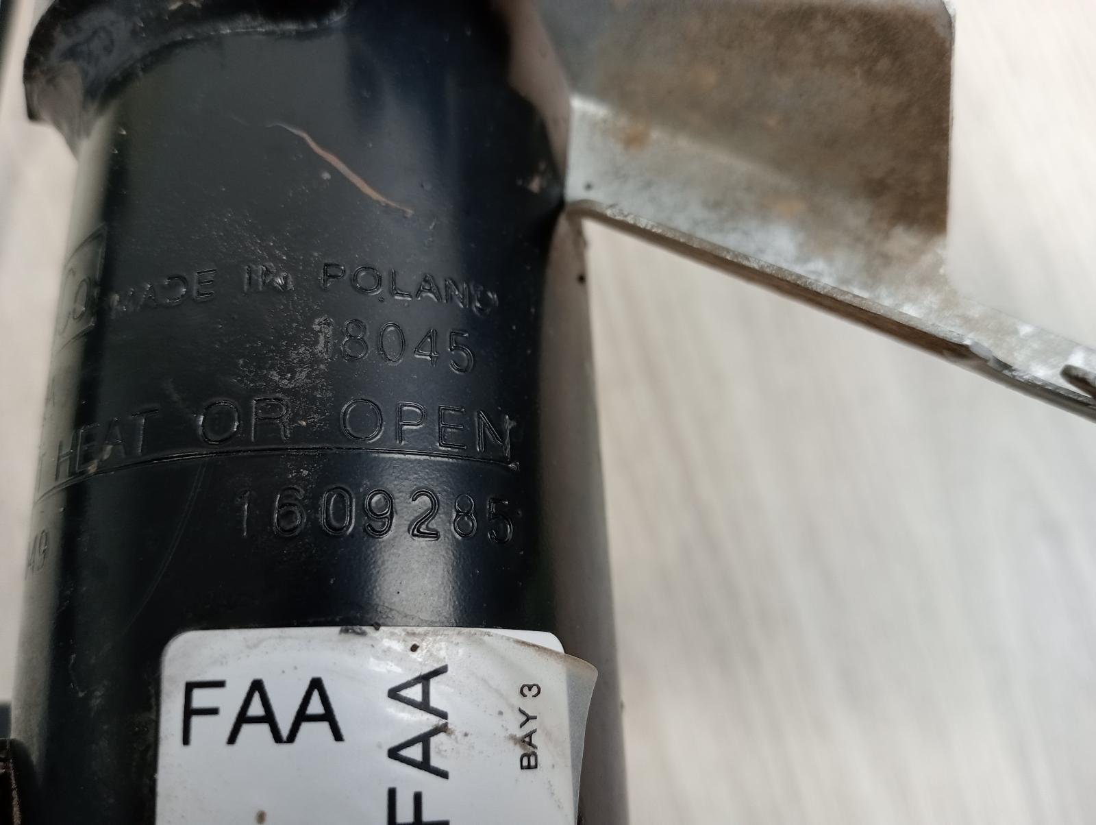8712276