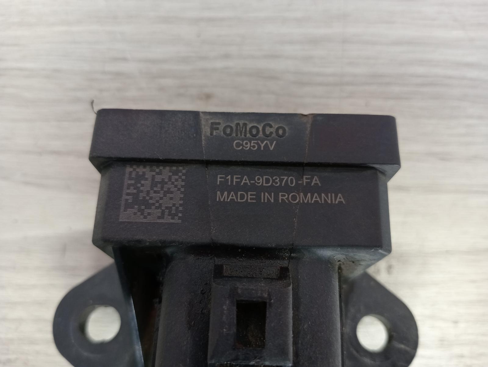 8969488