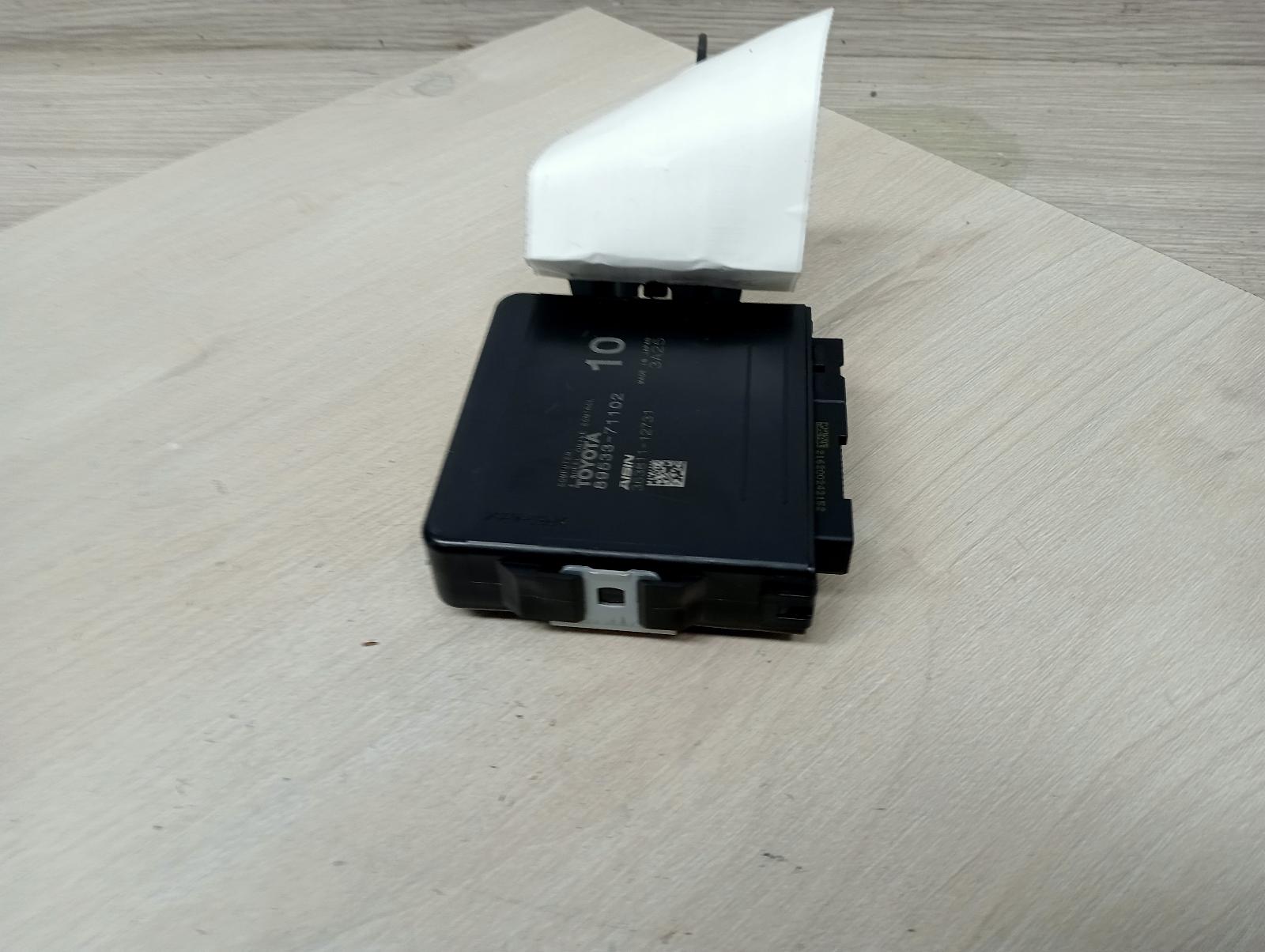 8855429