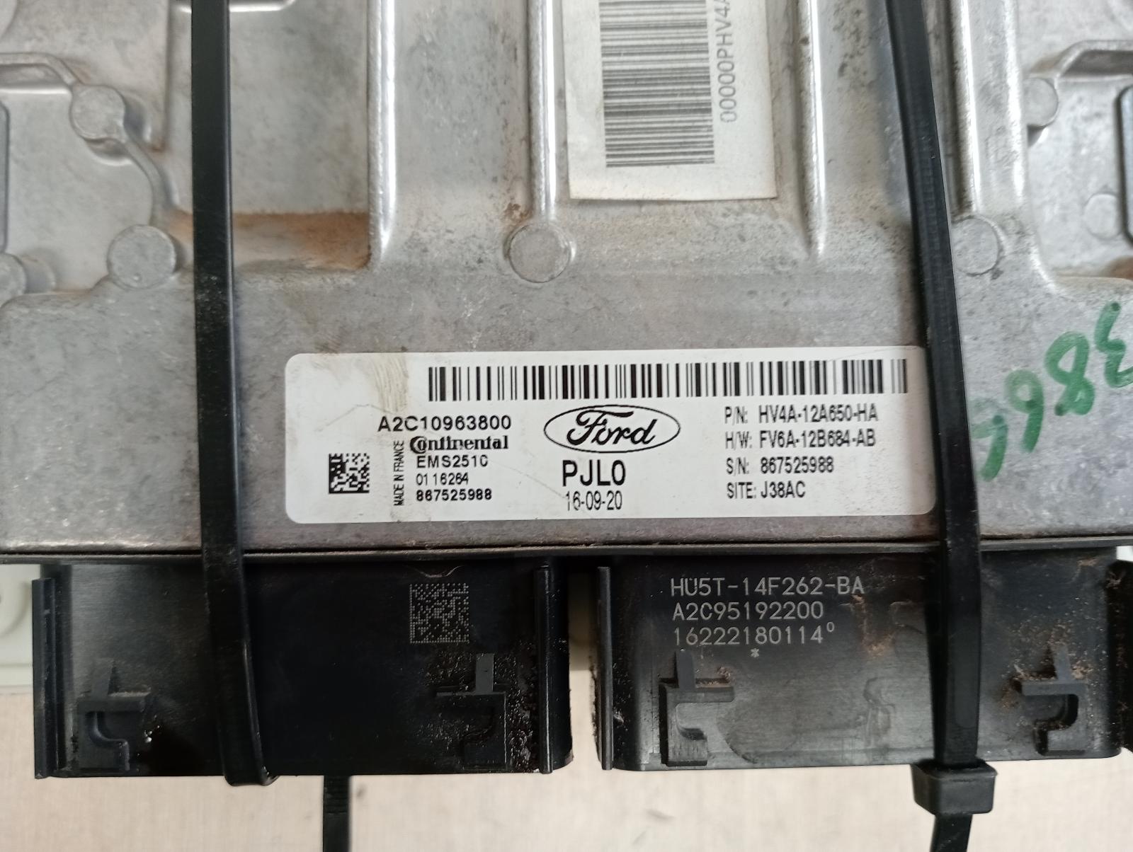 8952672