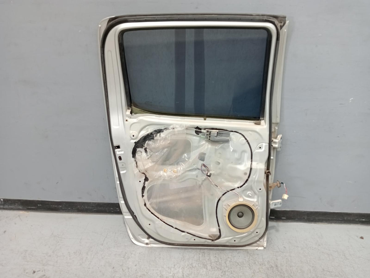 9005733