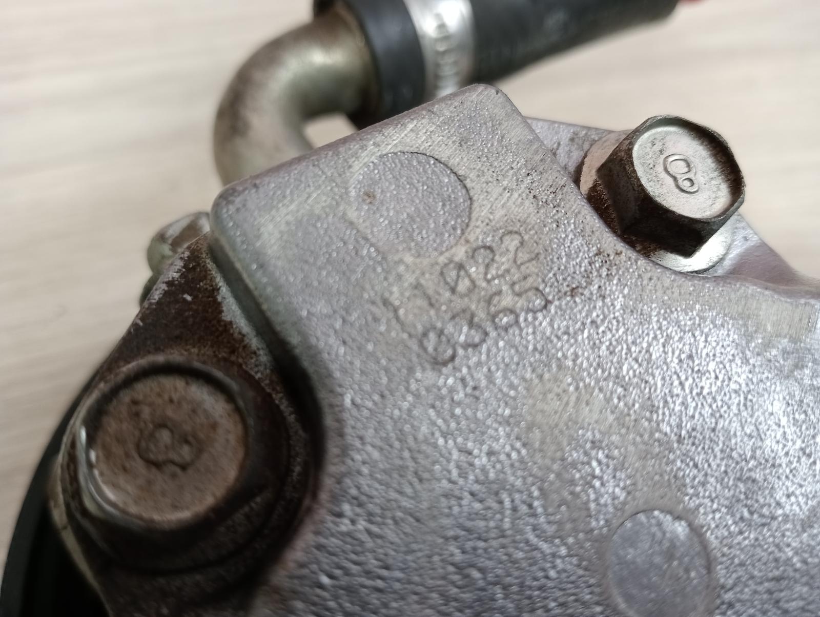 8955658