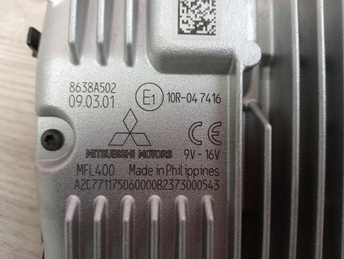 8992688