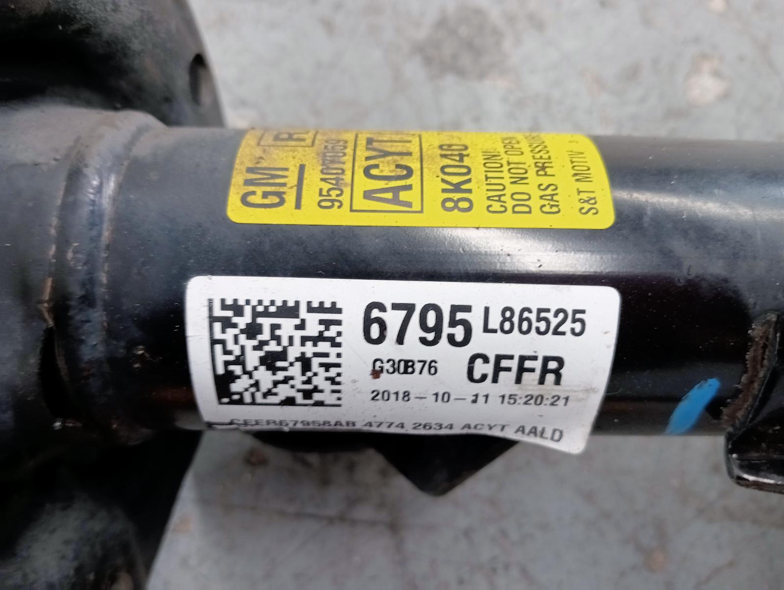 8982621