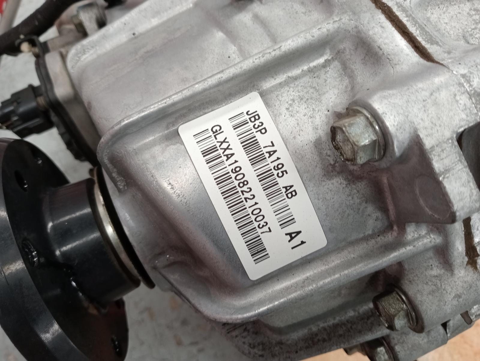8955631
