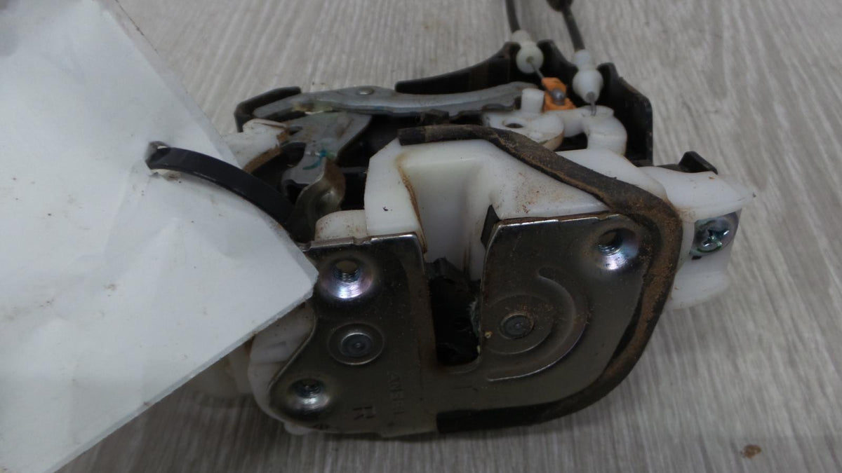 8993690