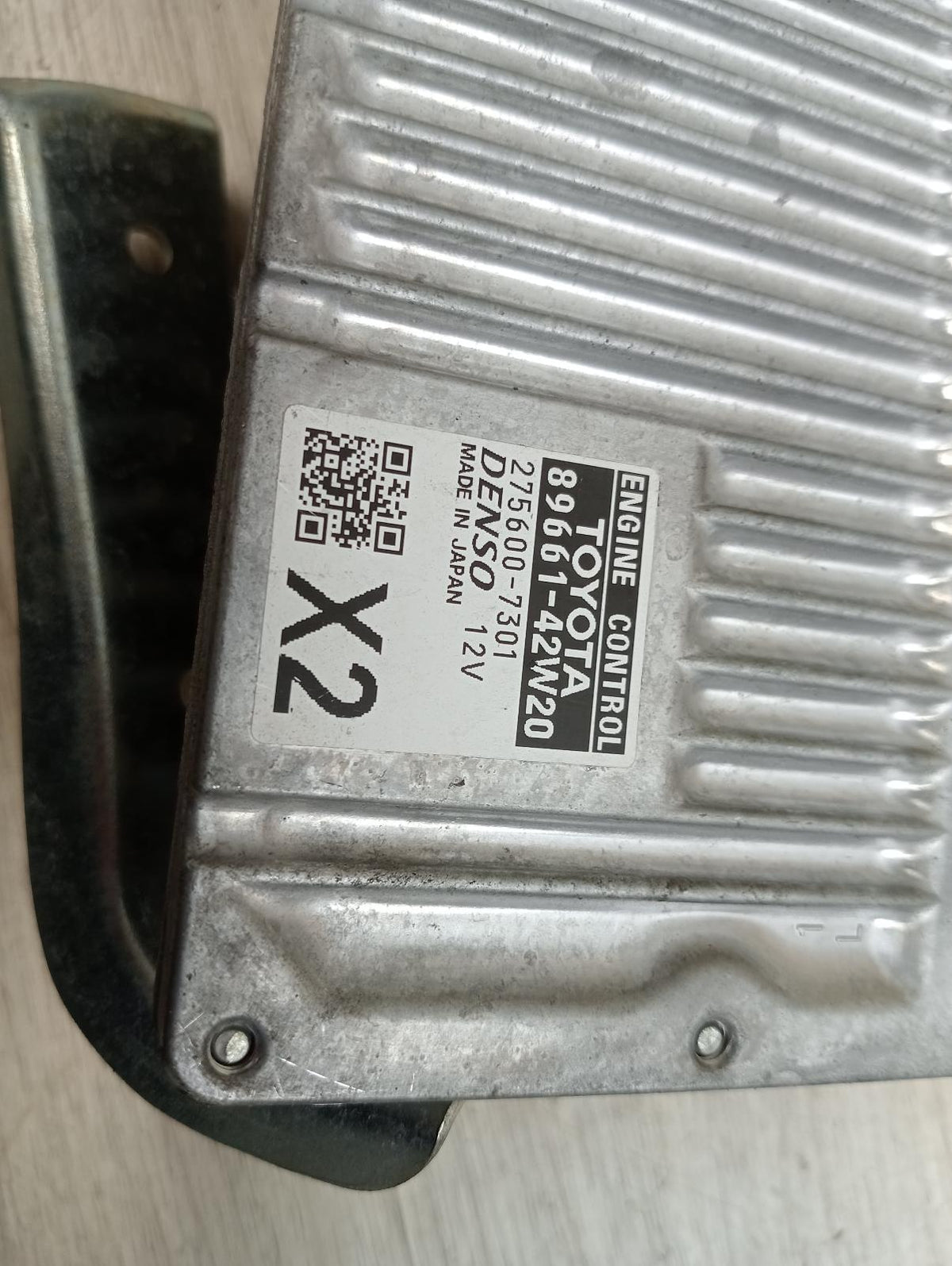 9064157