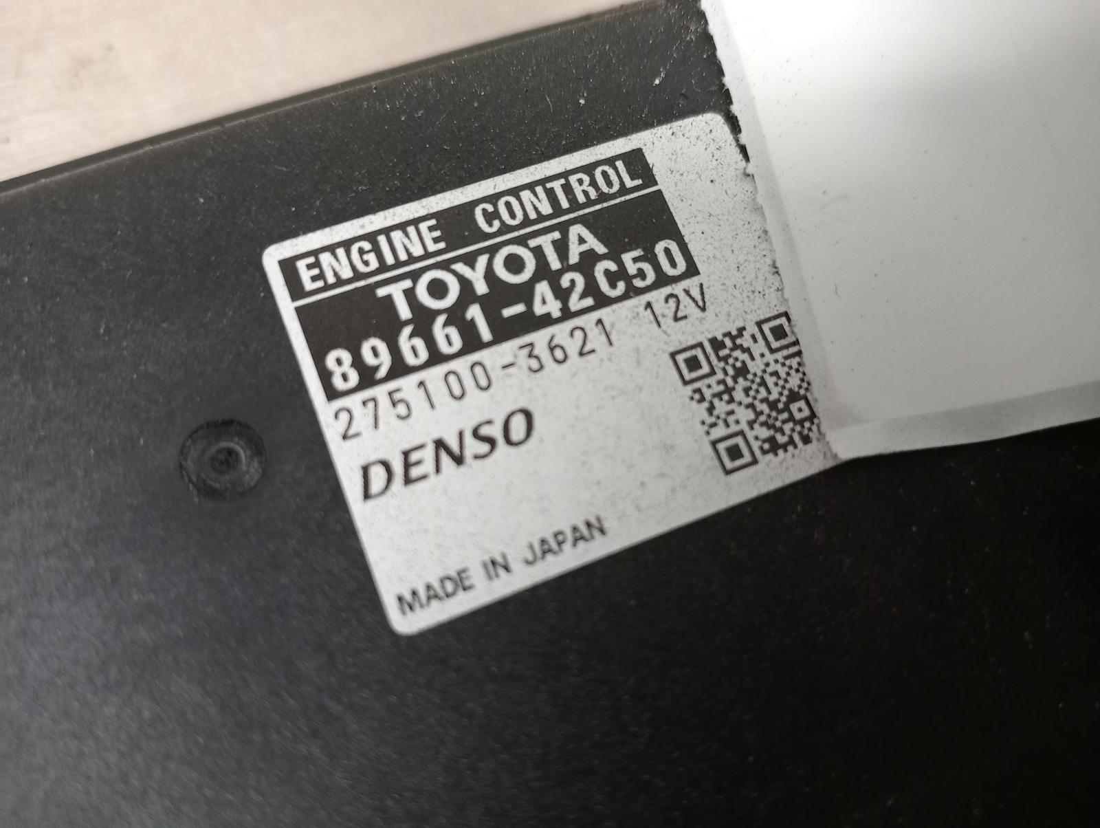 8945498