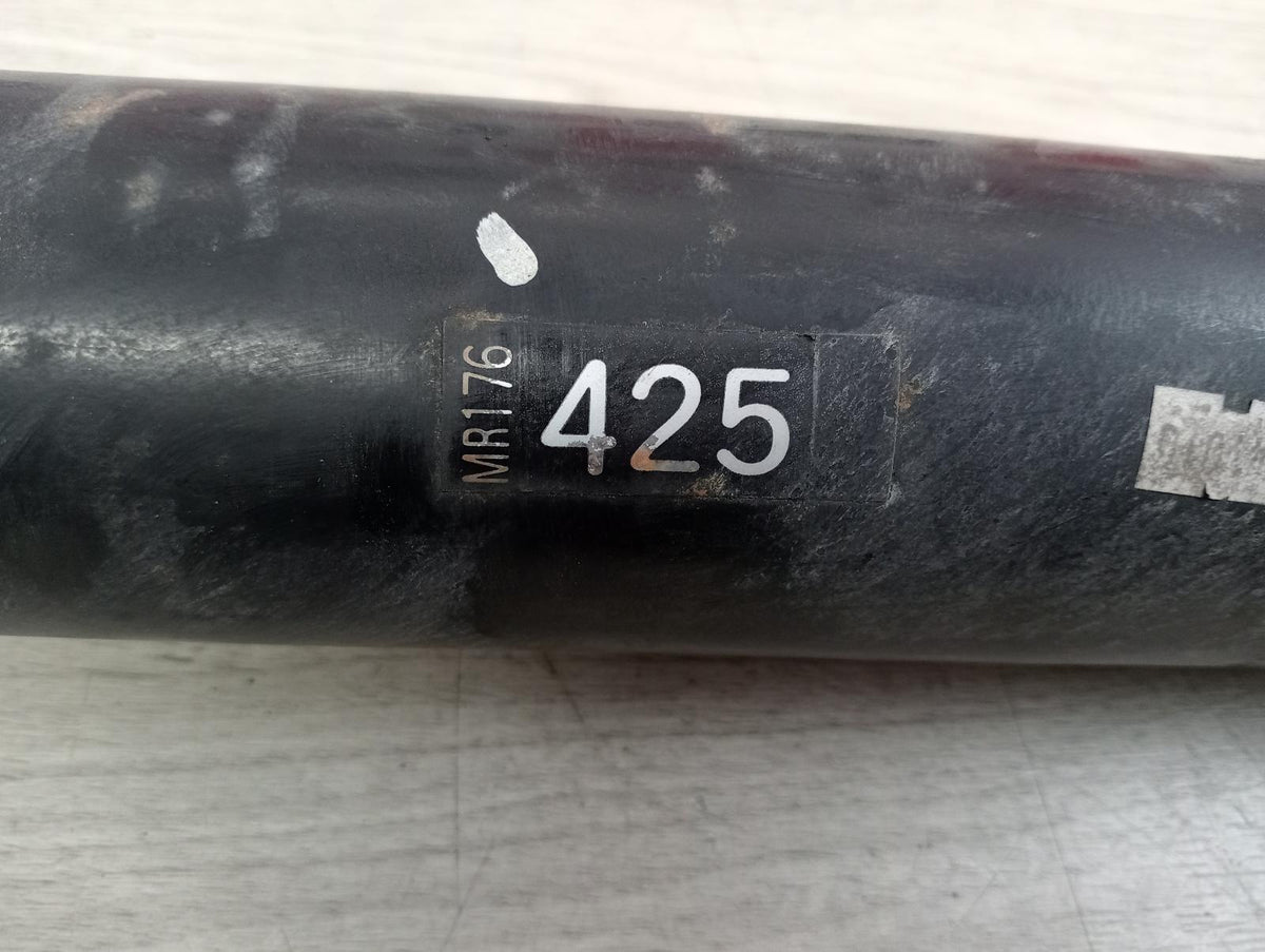 9050982