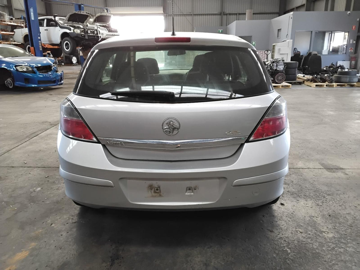 9021647