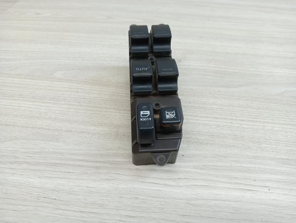 9007841