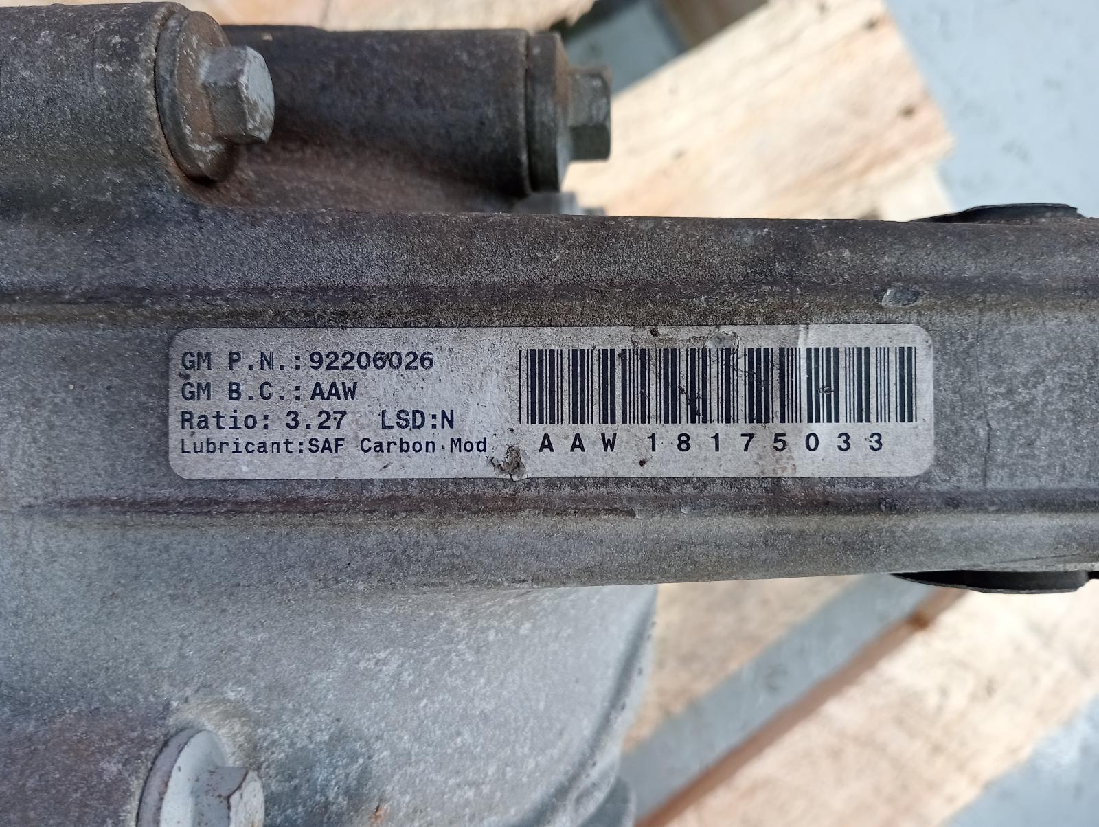 8981564