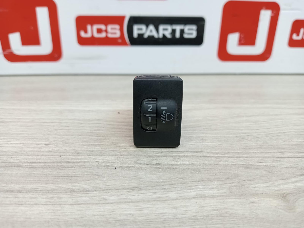 TOYOTA HILUX MISC SWITCH/RELAY DASH DIMMER SWITCH, 06/15-09/25 15 16 17 18 19 20