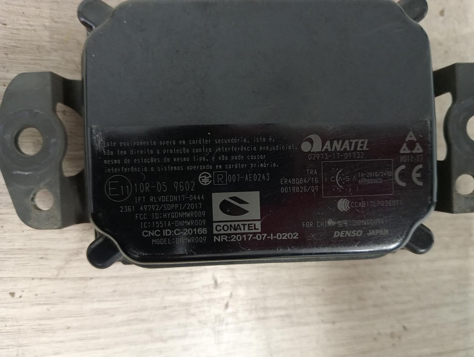 8969596