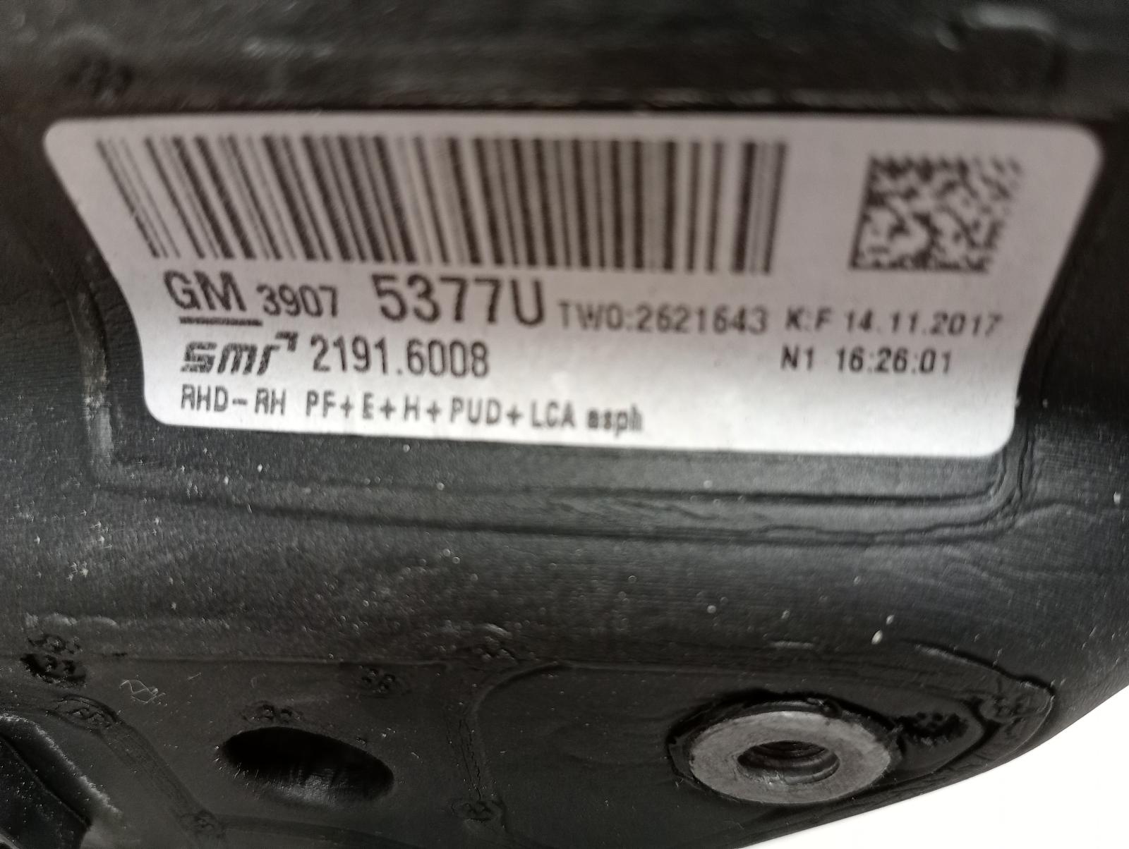 8956086