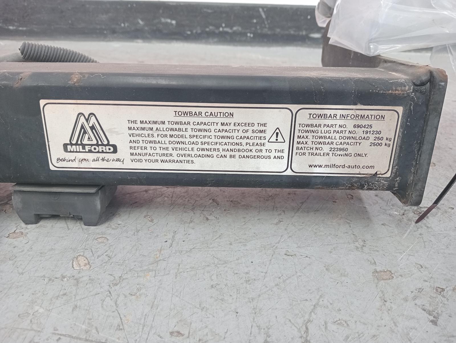 8974575