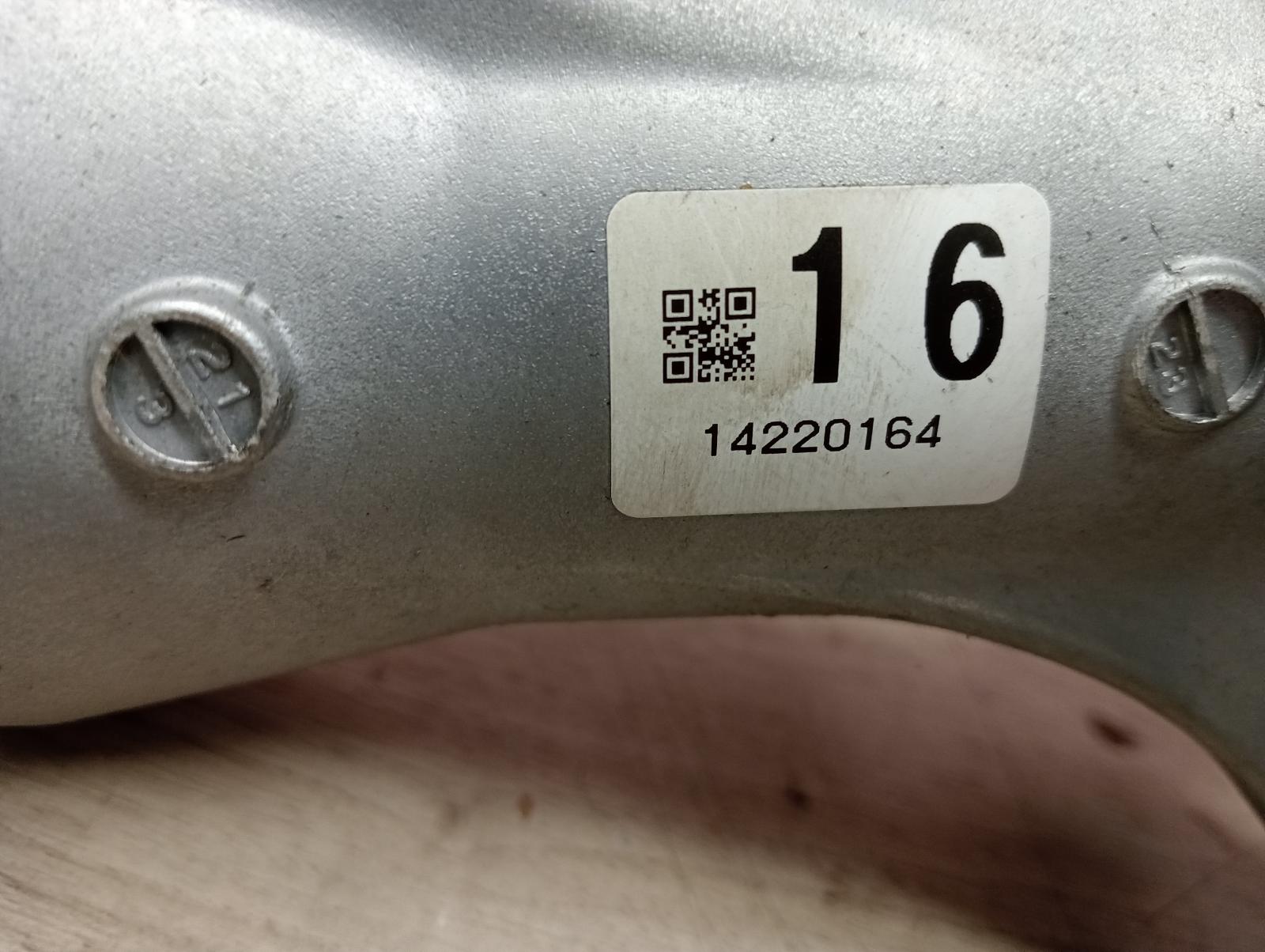 8969606