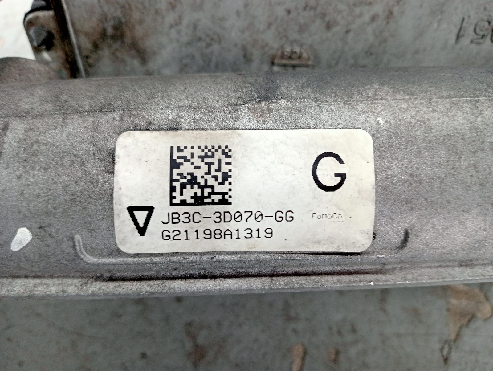 8977048