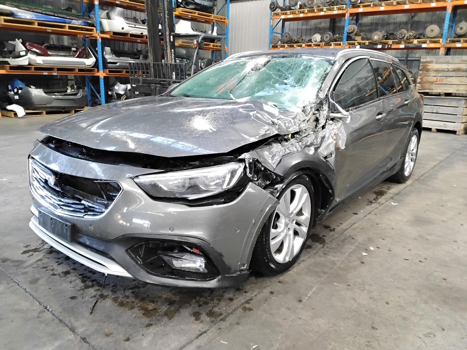 8951181