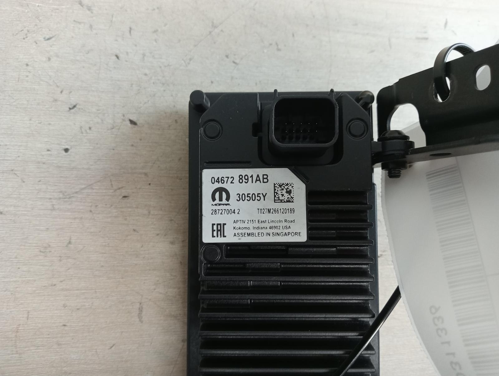 8960080