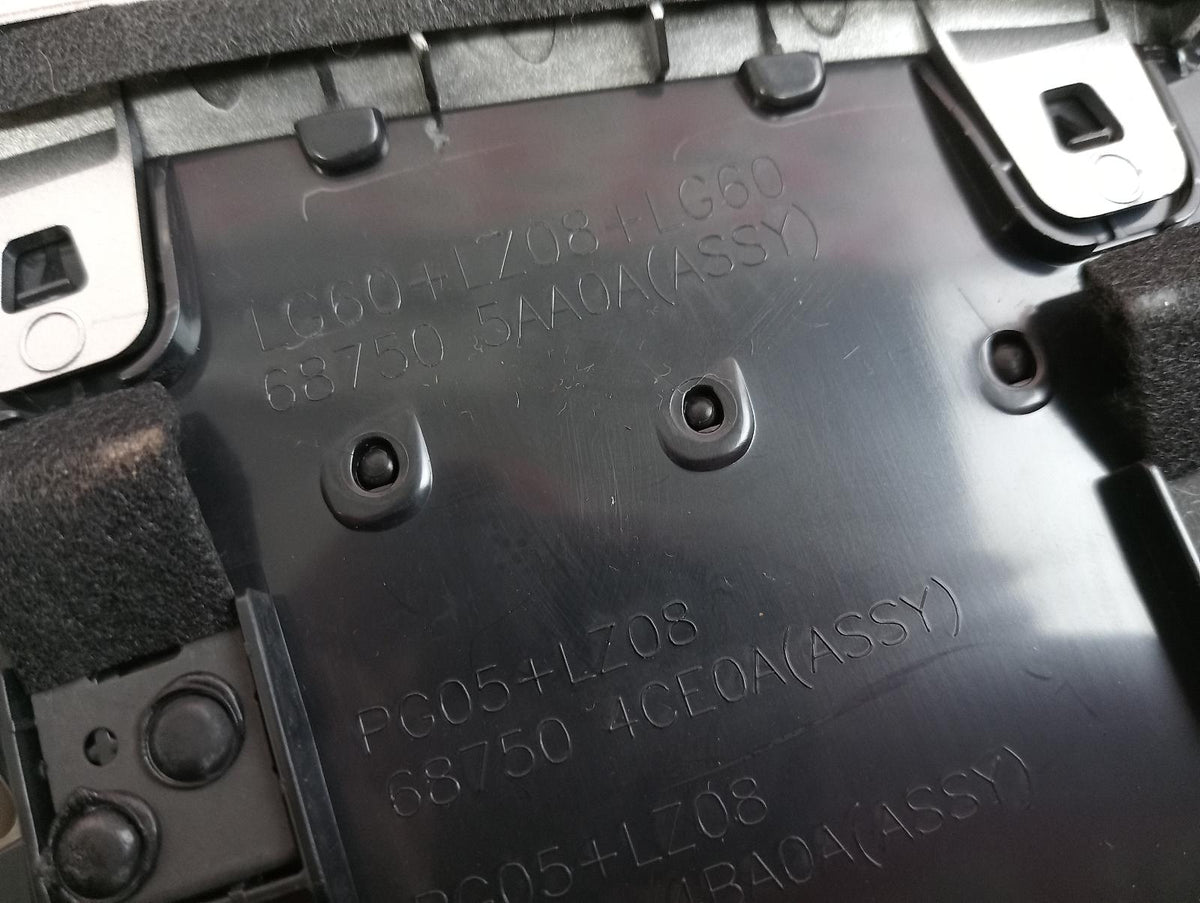 8991206