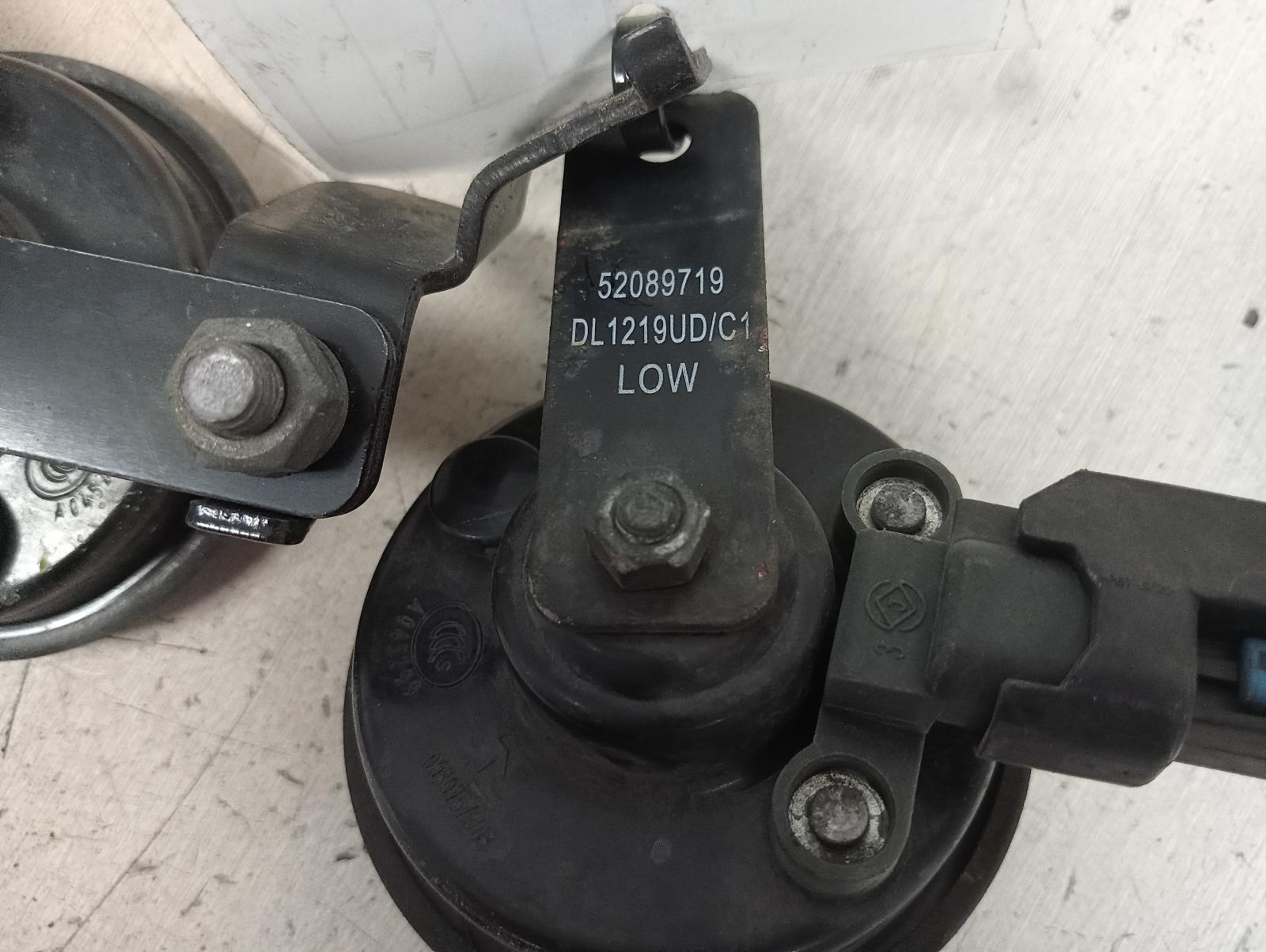 8975088