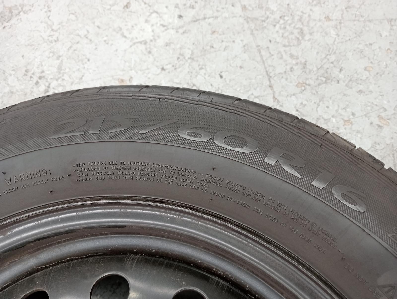8982851