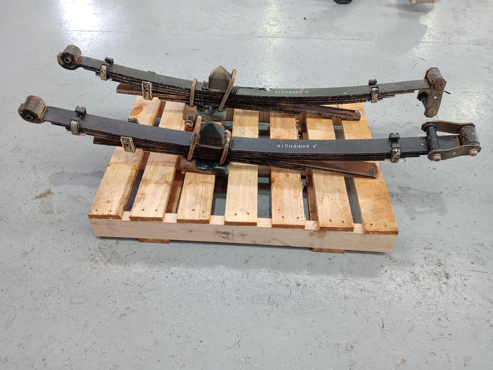 8904486