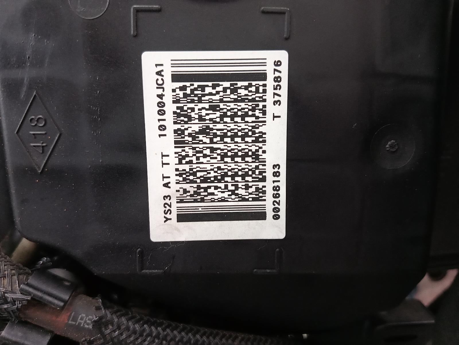 8992648