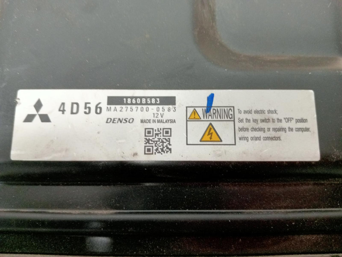8992195