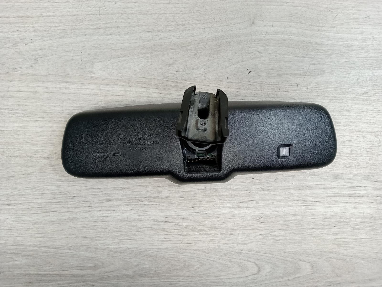 8960271