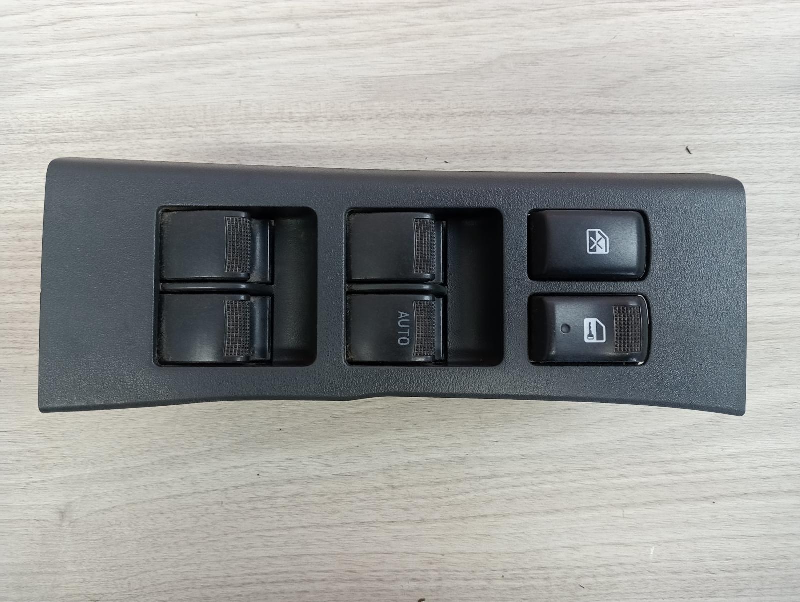 8950135