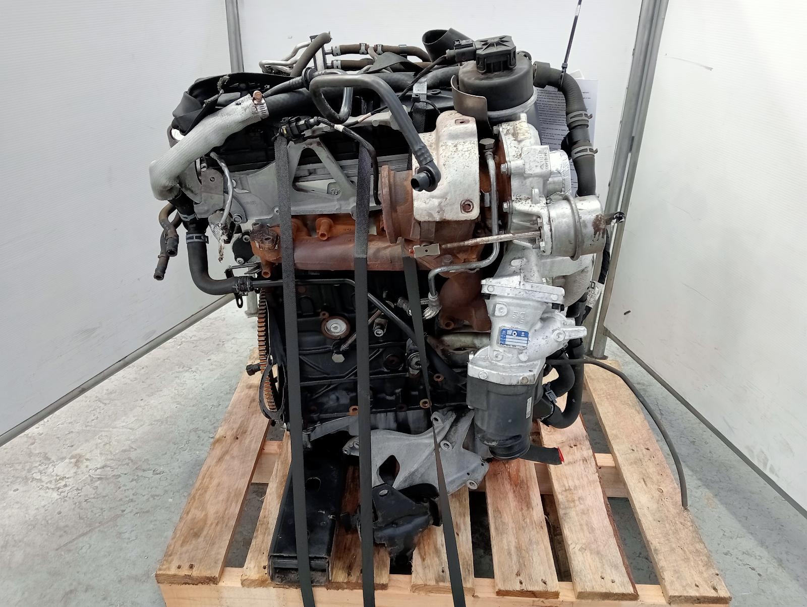 8816593