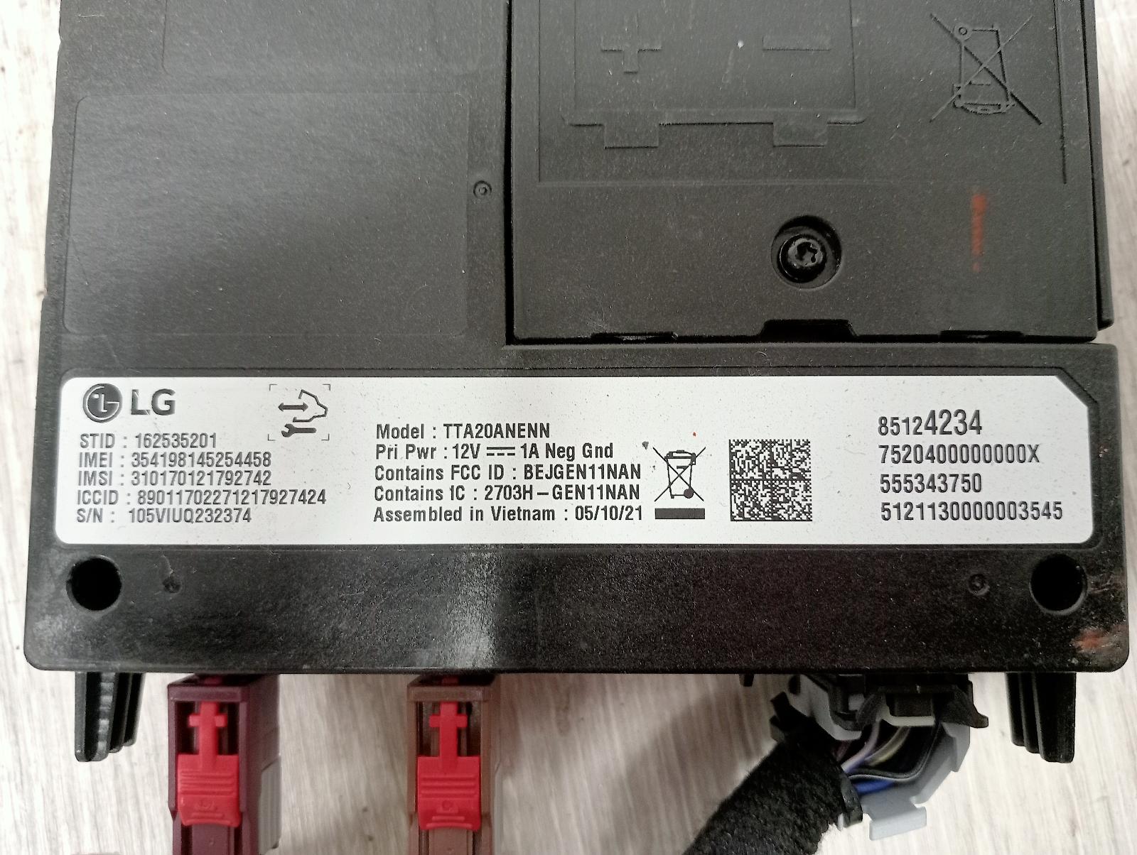 8945273