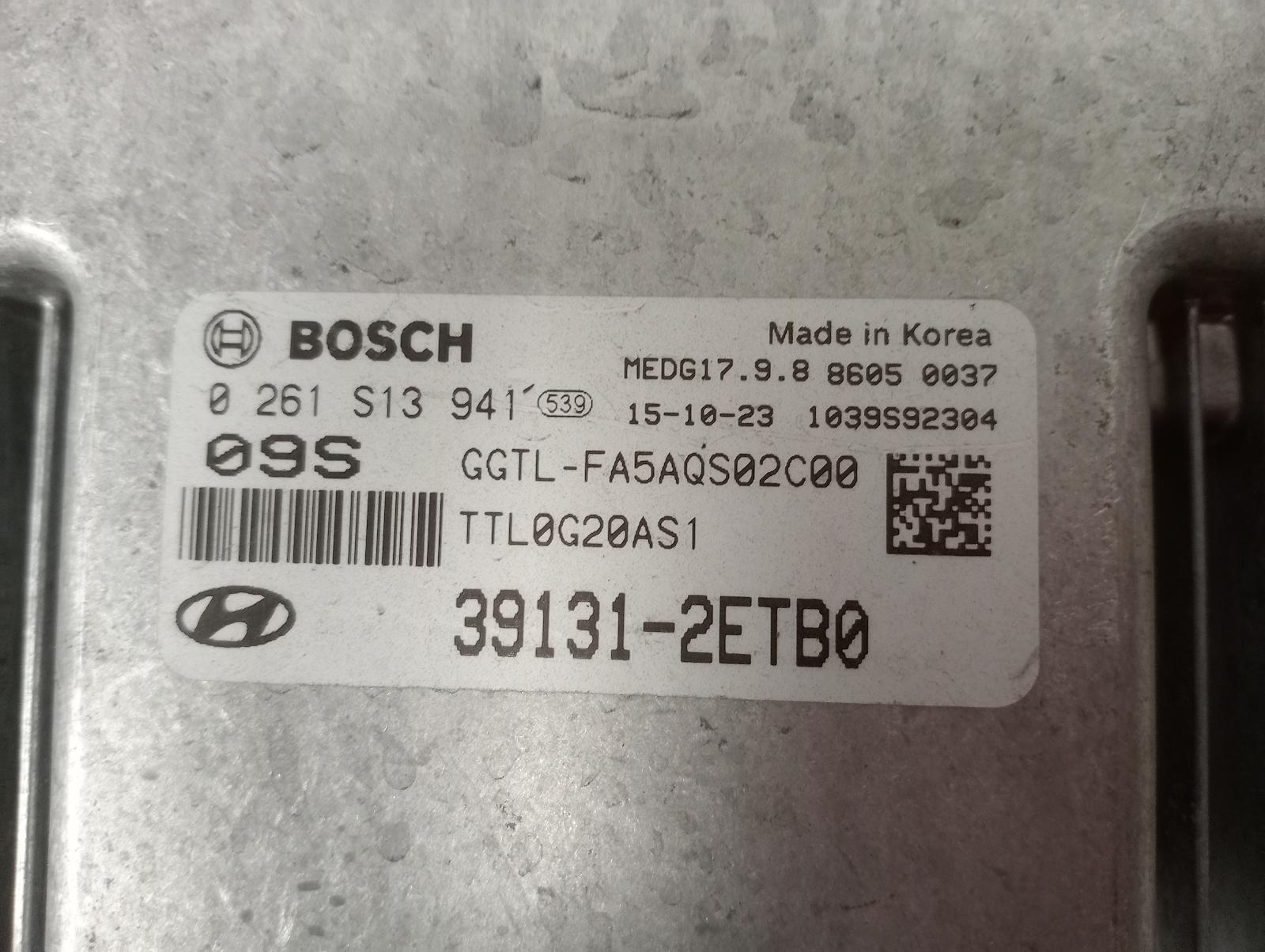 8947646