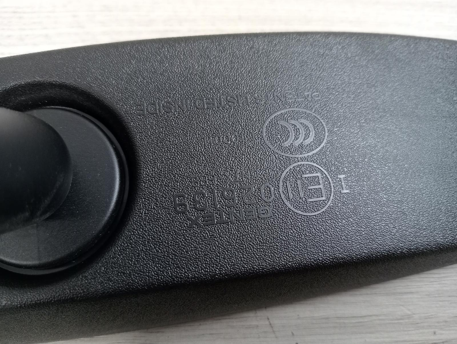 8969550