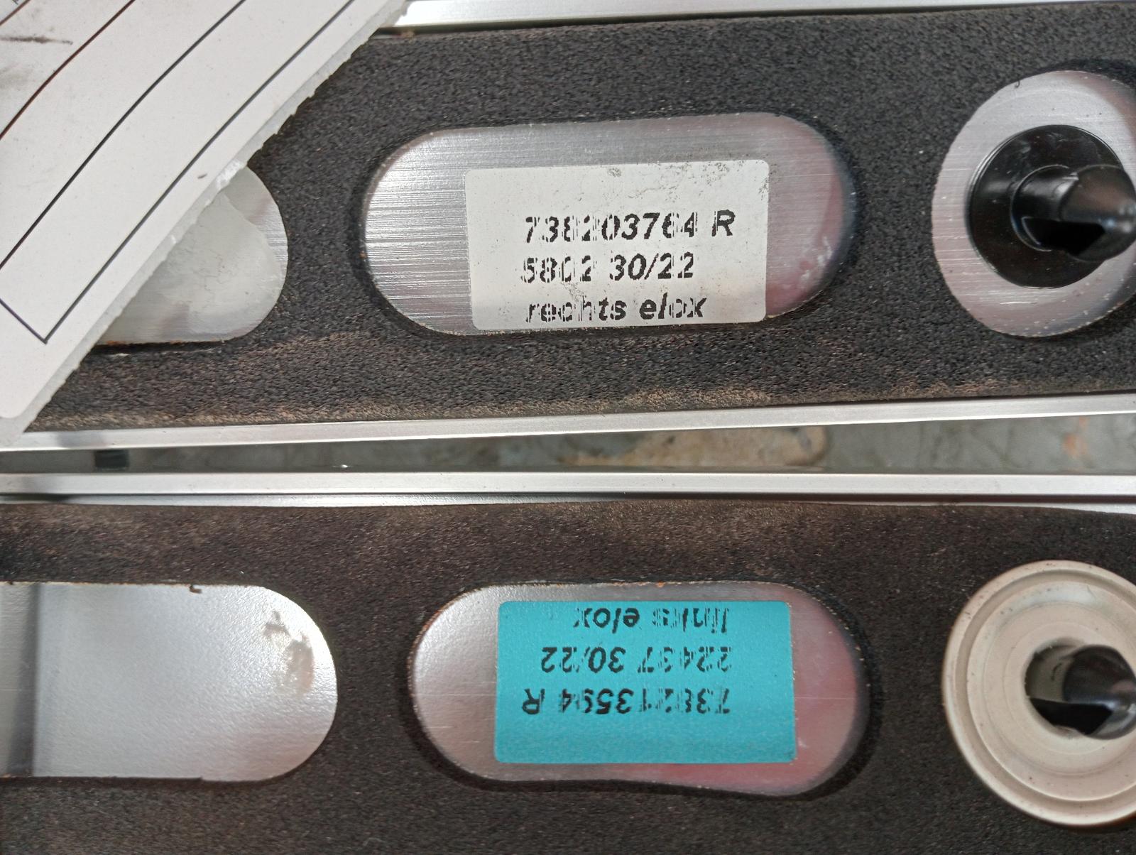 8975957