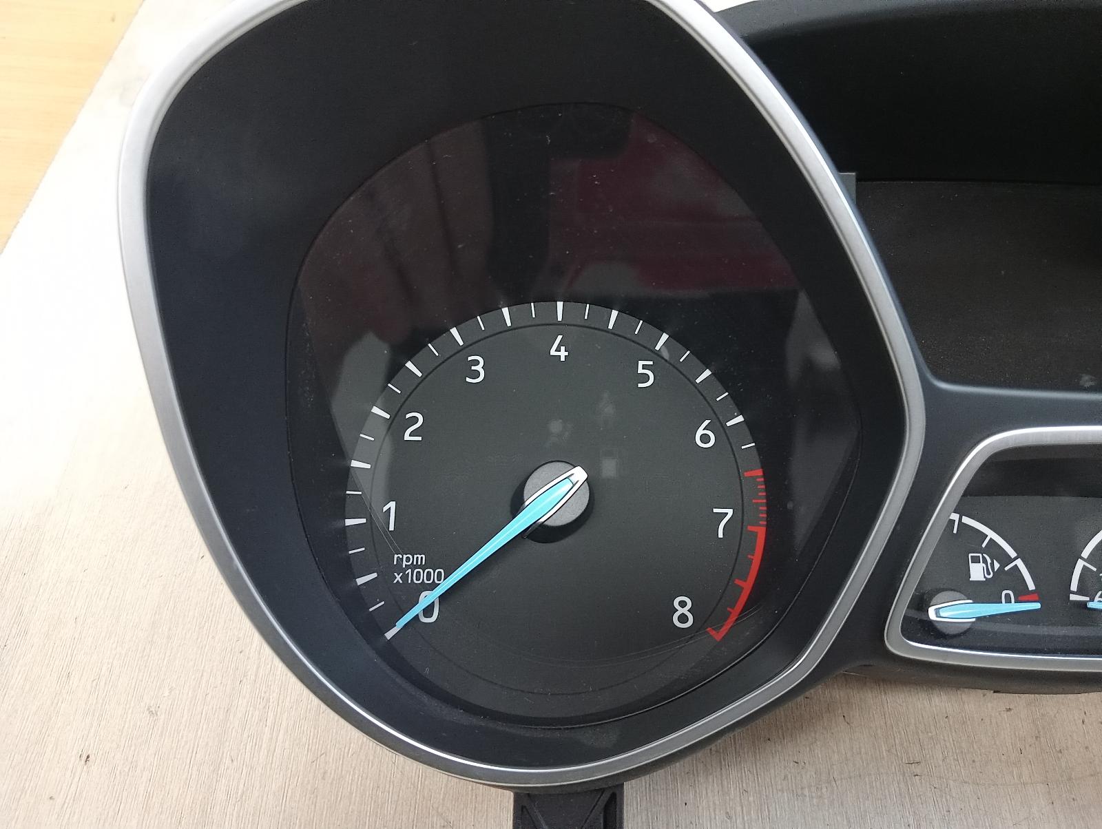 8952712