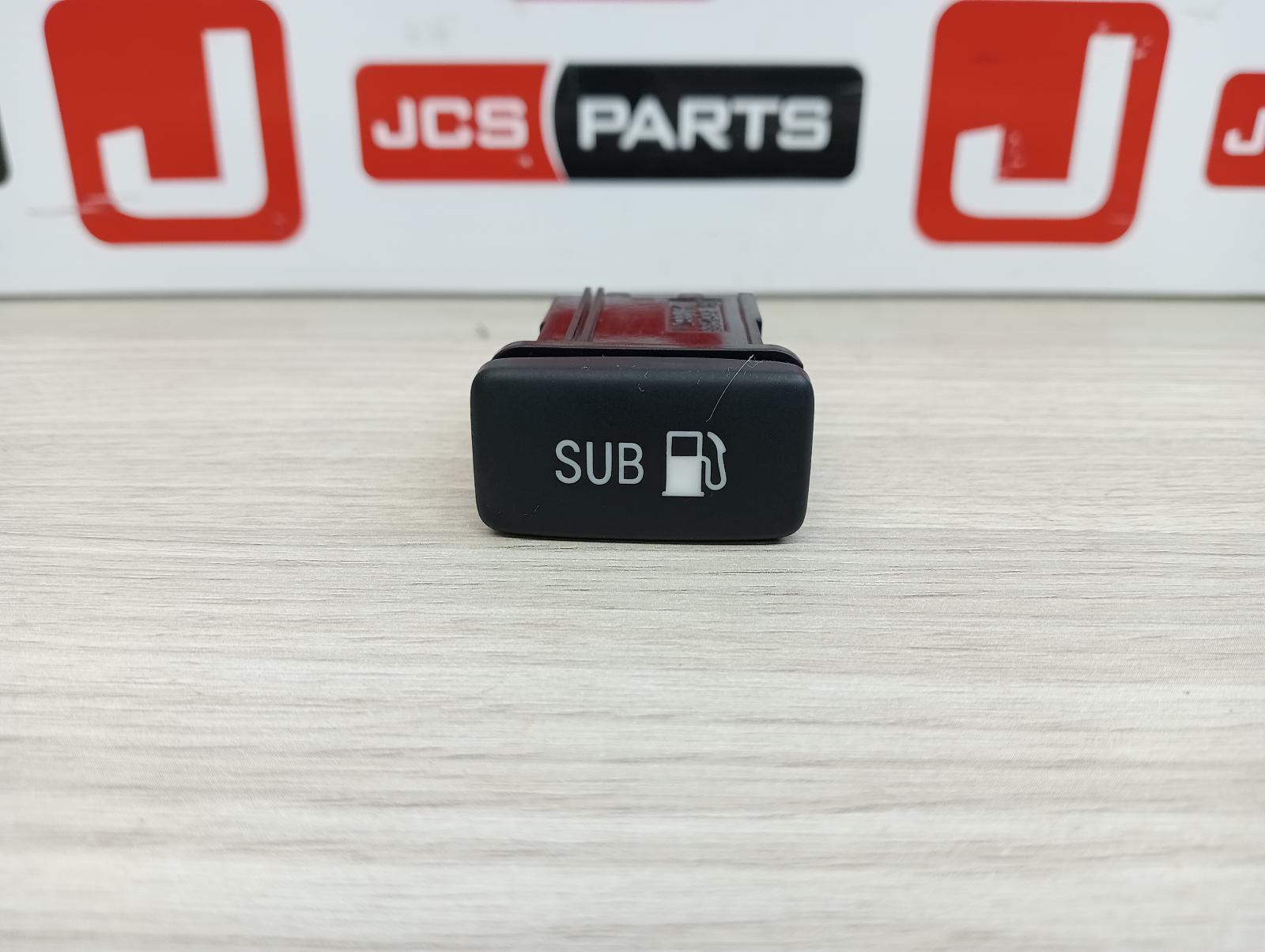 8981693
