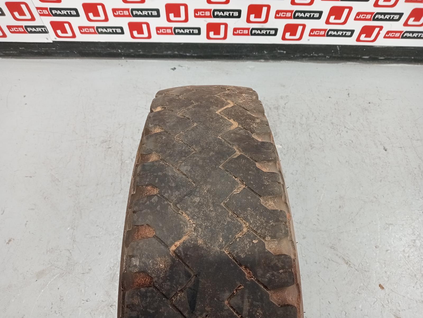8993757