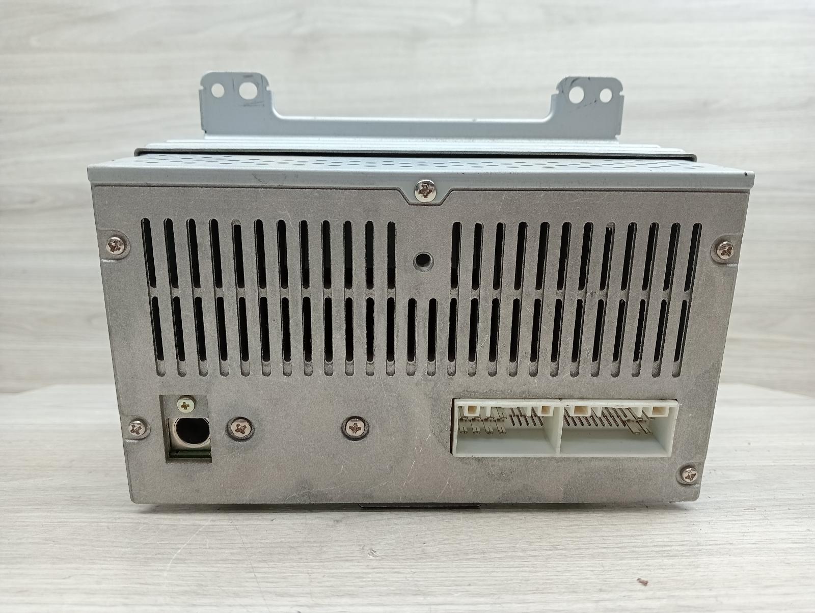 8975009