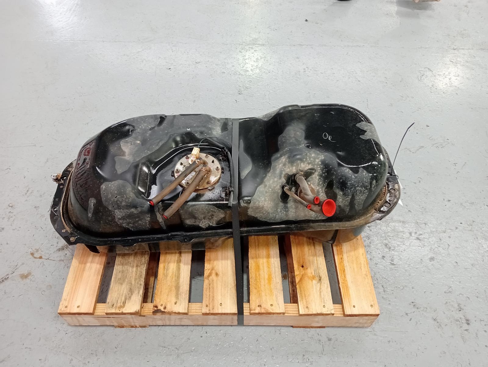 8904480