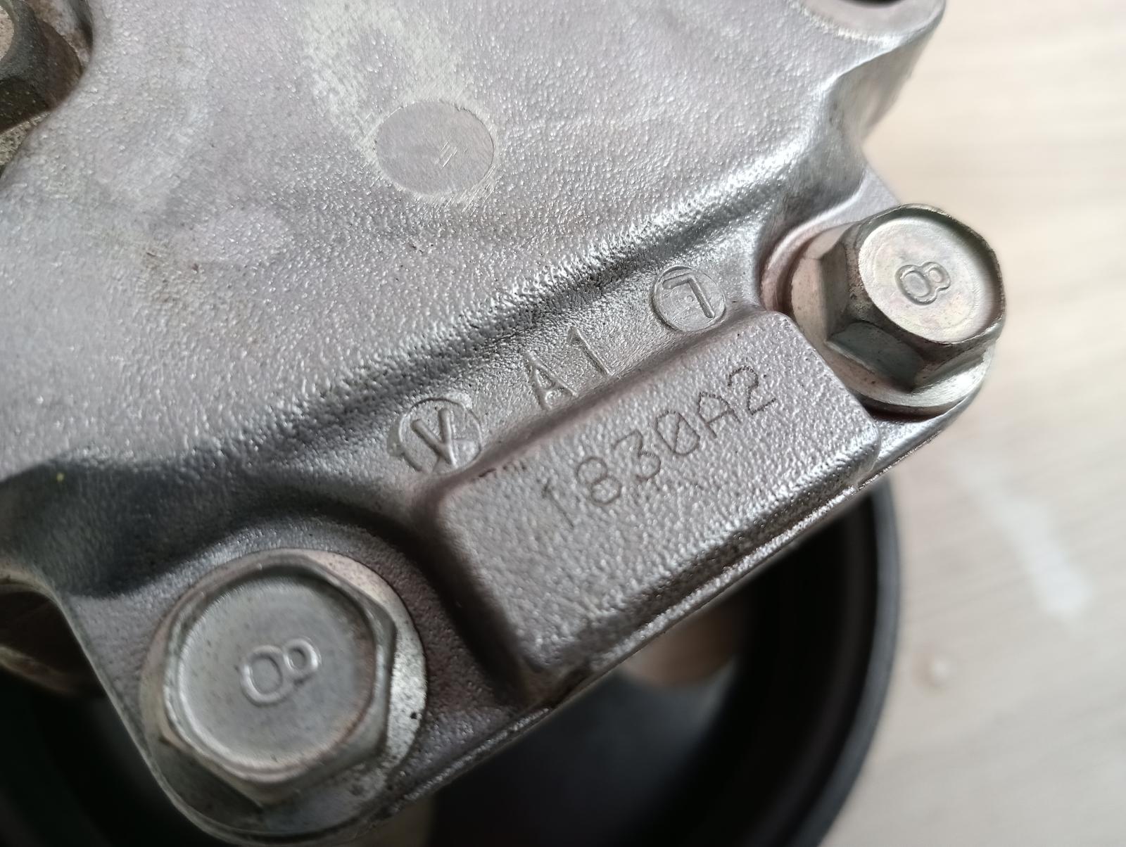 8955658