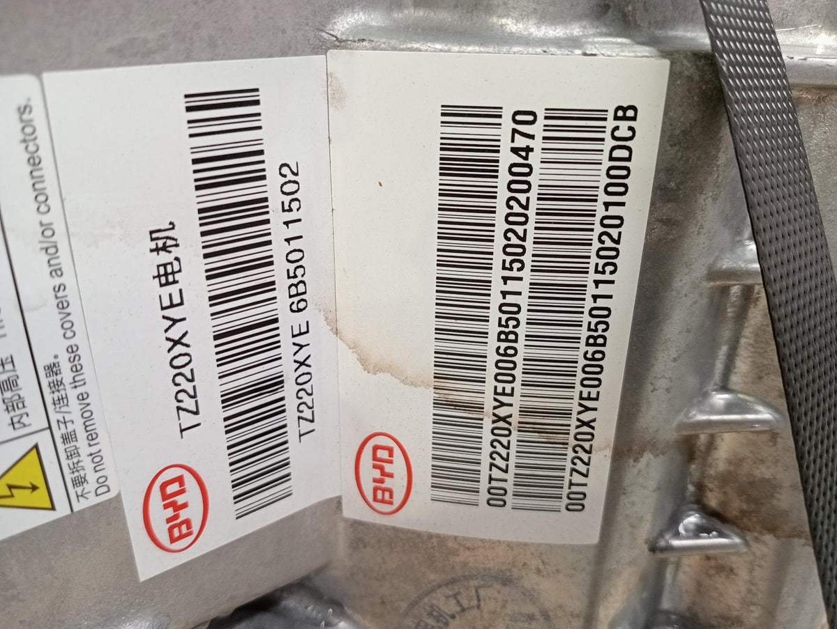 9018878