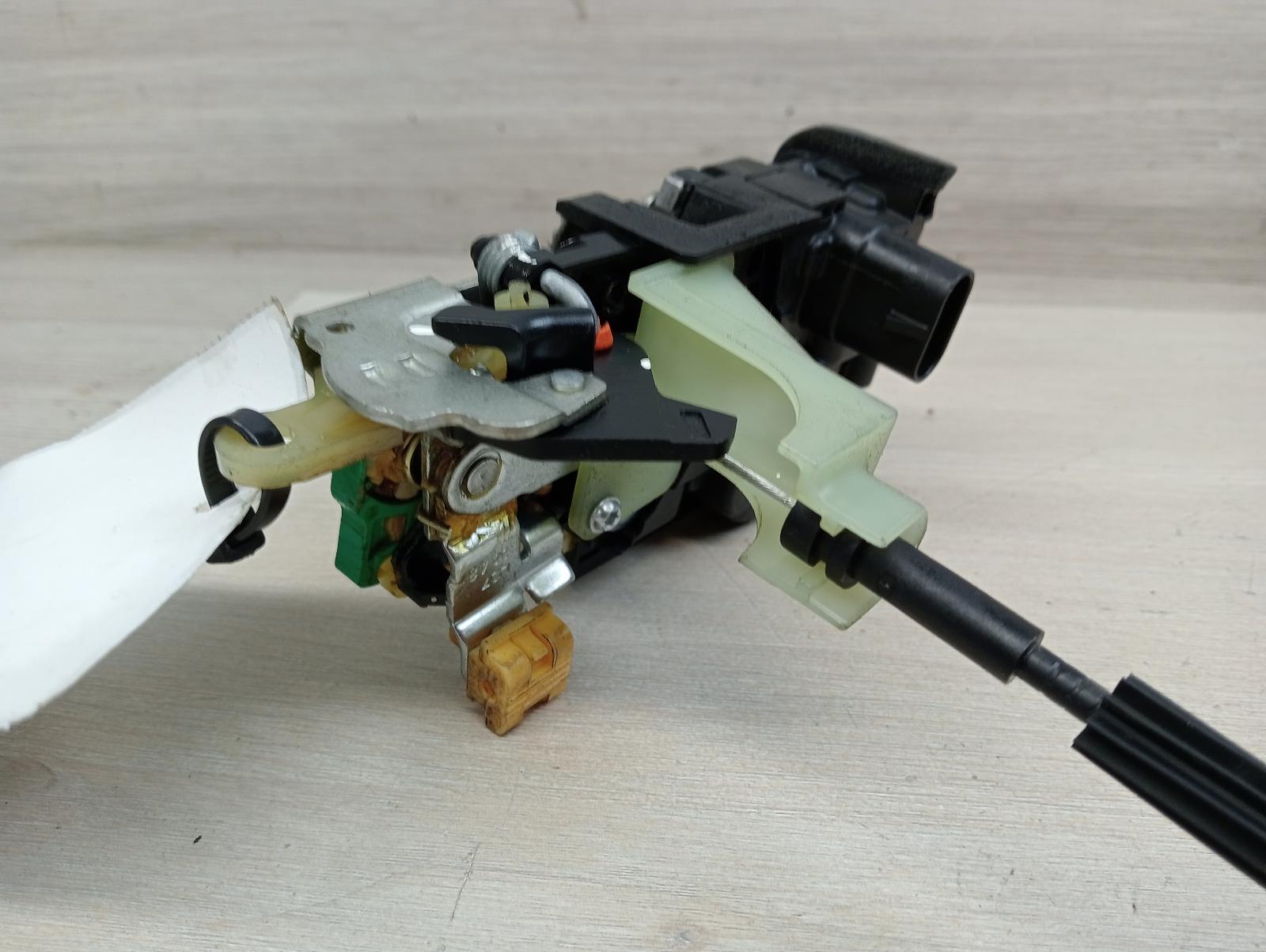 8969442