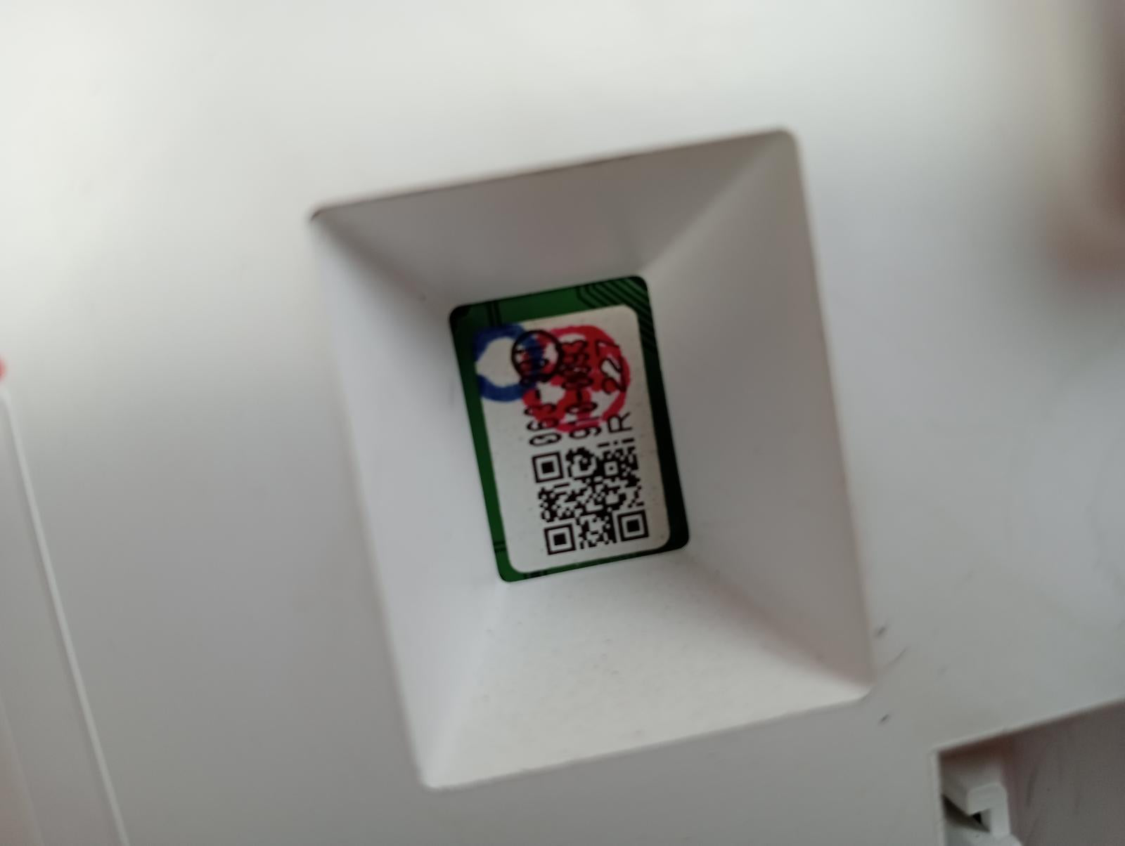 8977903