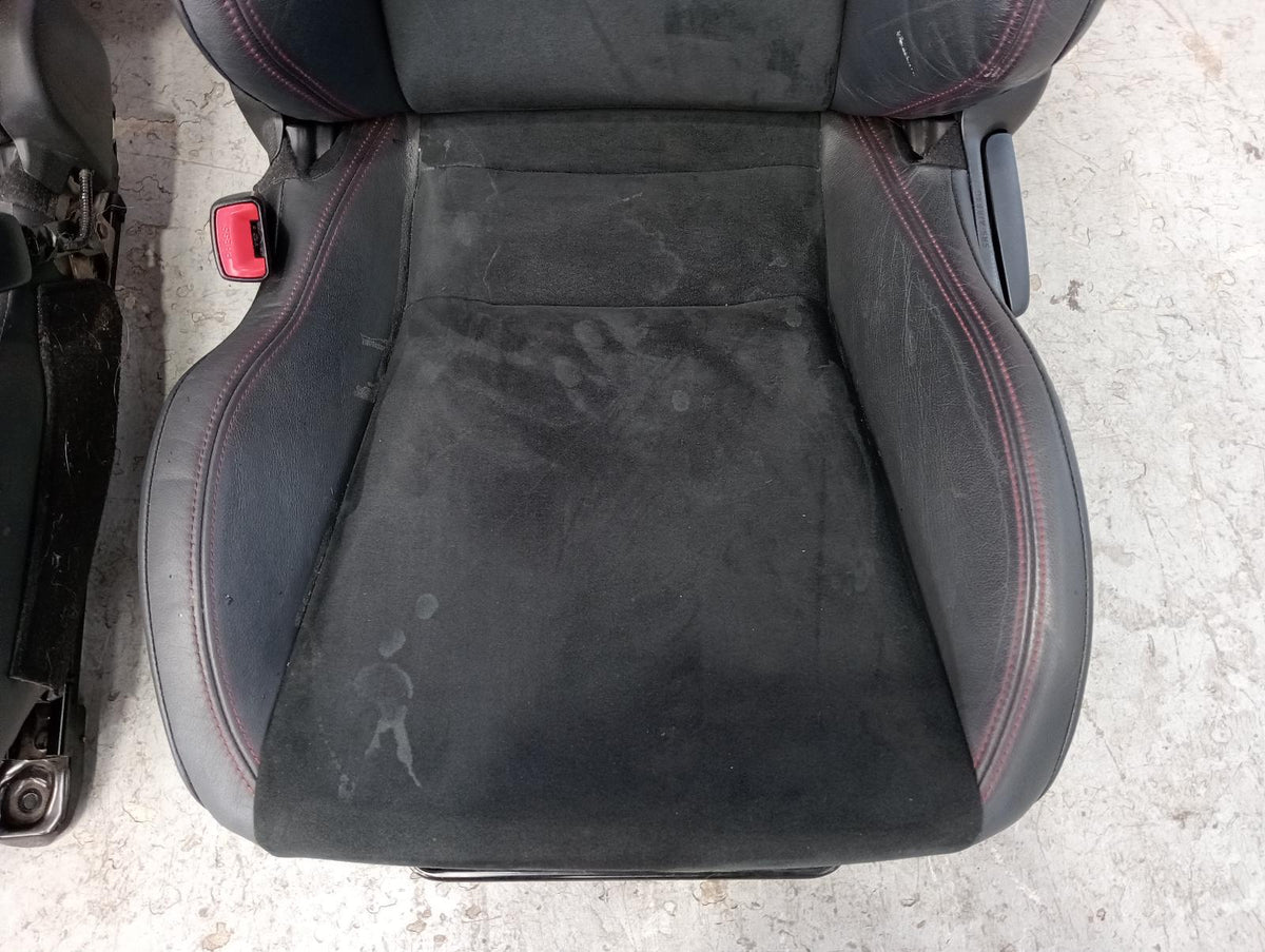 8997489